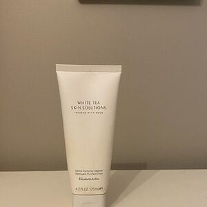 Elizabeth Arden White Tea Skin Solutions Cleanser - Cream